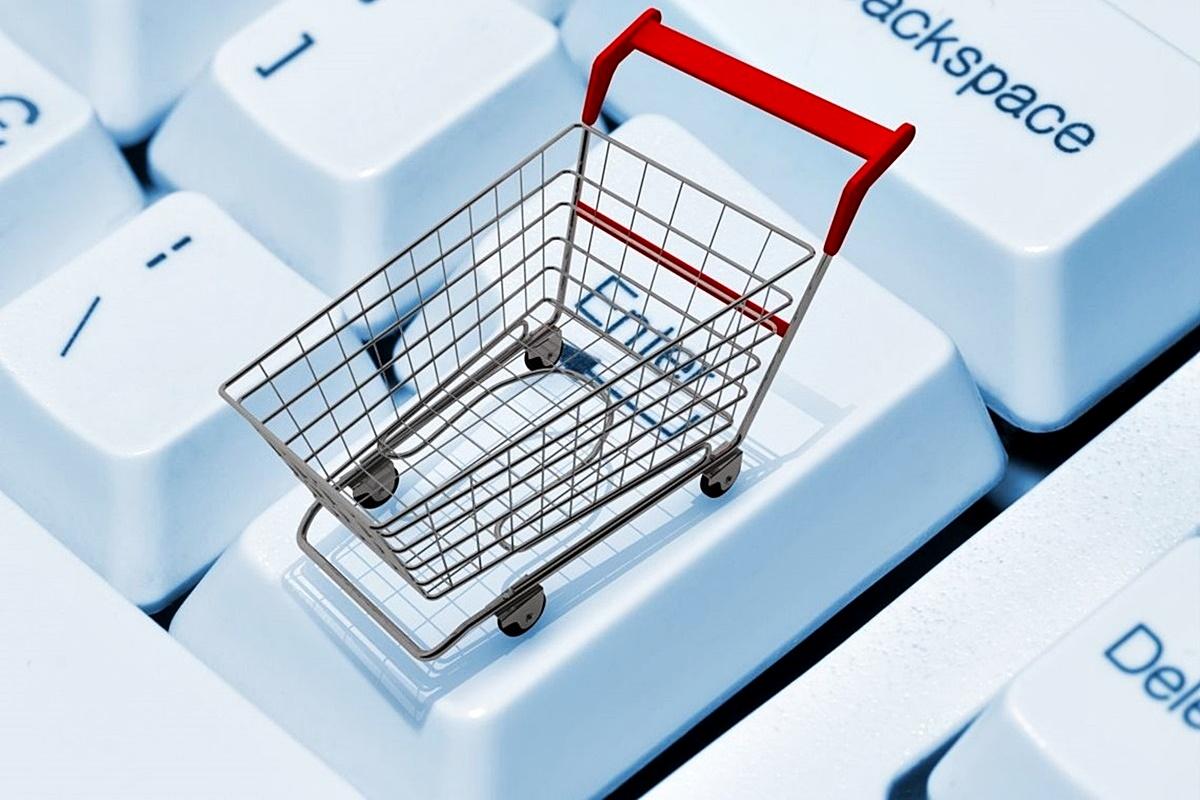 Patronii de magazine online în alertă: Birocrația în eCommerce ar putea crește din cauza NID